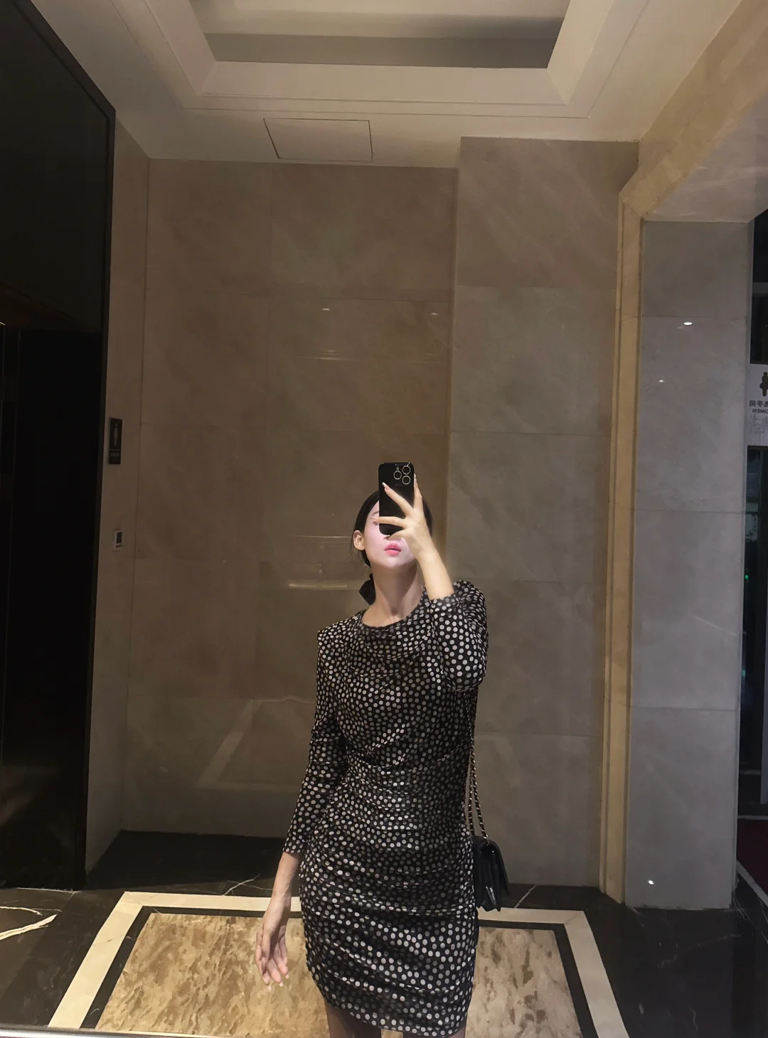 其实贬低也是一种仰望