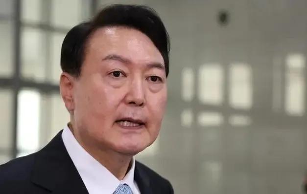 难以接受！
据媒体报道，芯片半导体大国韩国近期再对中国发展芯片半导体产业表达韩国