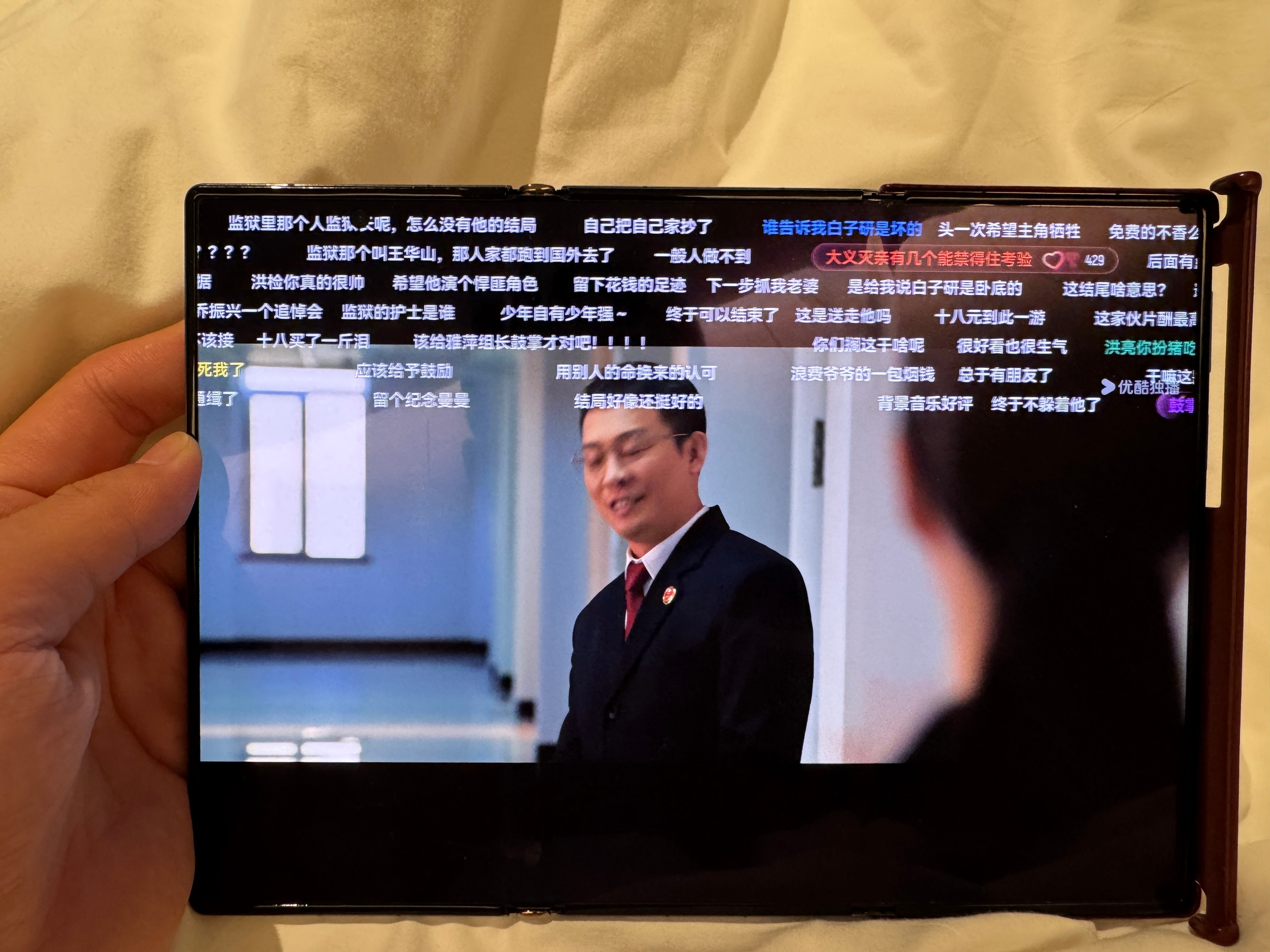 张译老师是因为后来自己本身油腻了么？已经完全没有《士兵突击》时候的感觉了，最近的