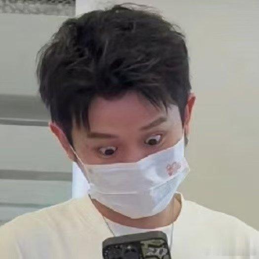 阎鹤祥把王勉拐来说相声了  家人们谁懂，阎鹤祥回德云团综居然还拉上了脱口秀大王王