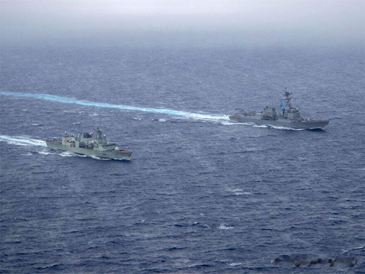 🇵🇭🇺🇸🇯🇵菲律宾、美国和日本在菲律宾海举行了又一次海上联合演习。