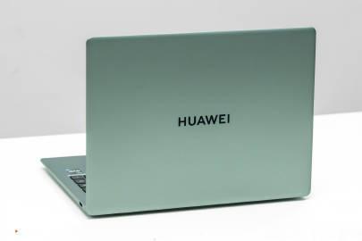 华为MateBook 16s，除了这款16寸大屏专业性能本，华为MateBook
