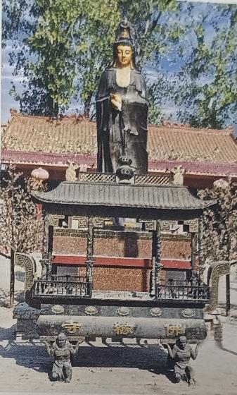 单县水陆寺
水陆寺位于黄岗镇烟庄村宋楼西北角，距黄岗镇政府约9公里。现水陆寺建于