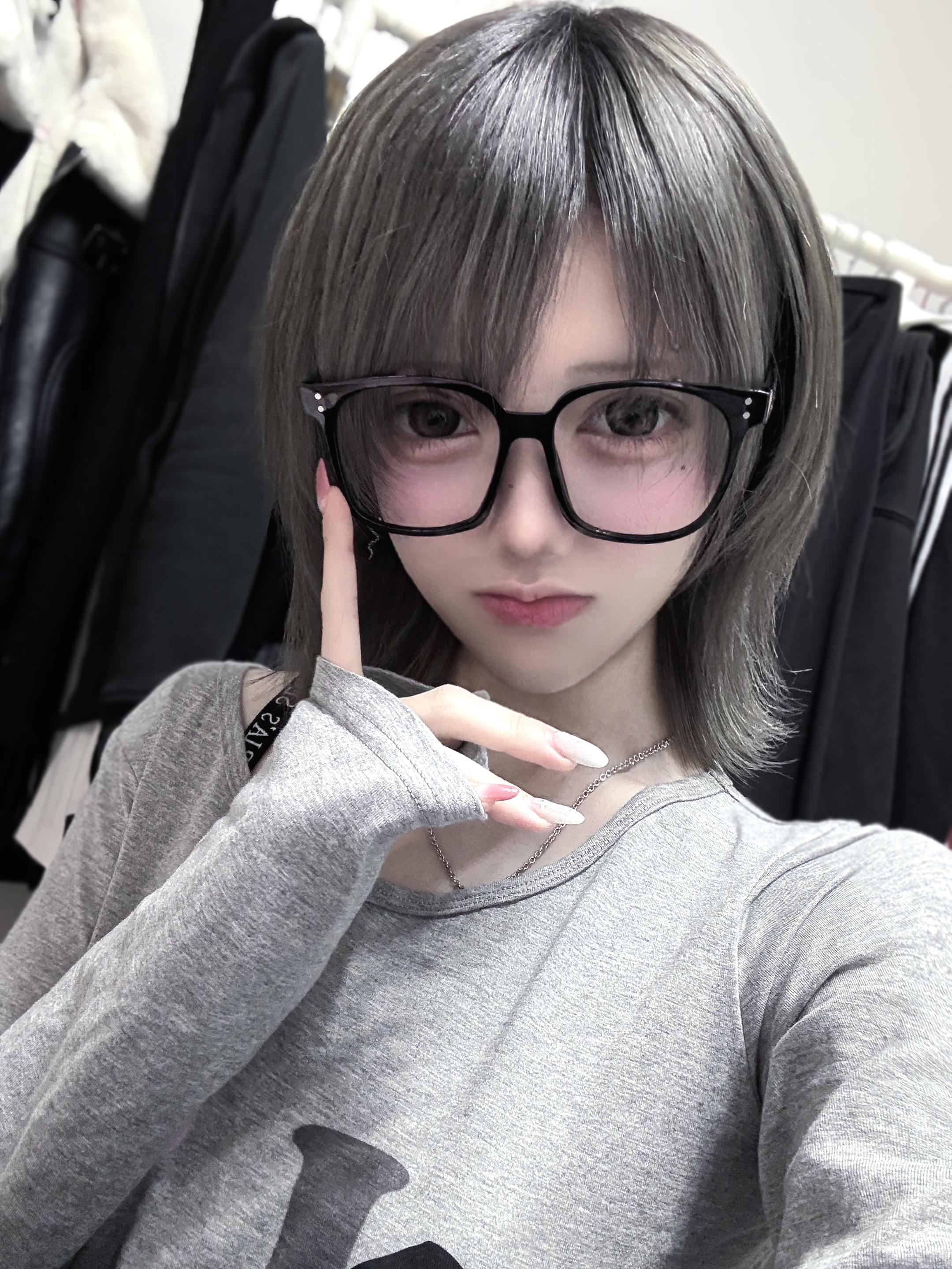 世界第一网瘾少女