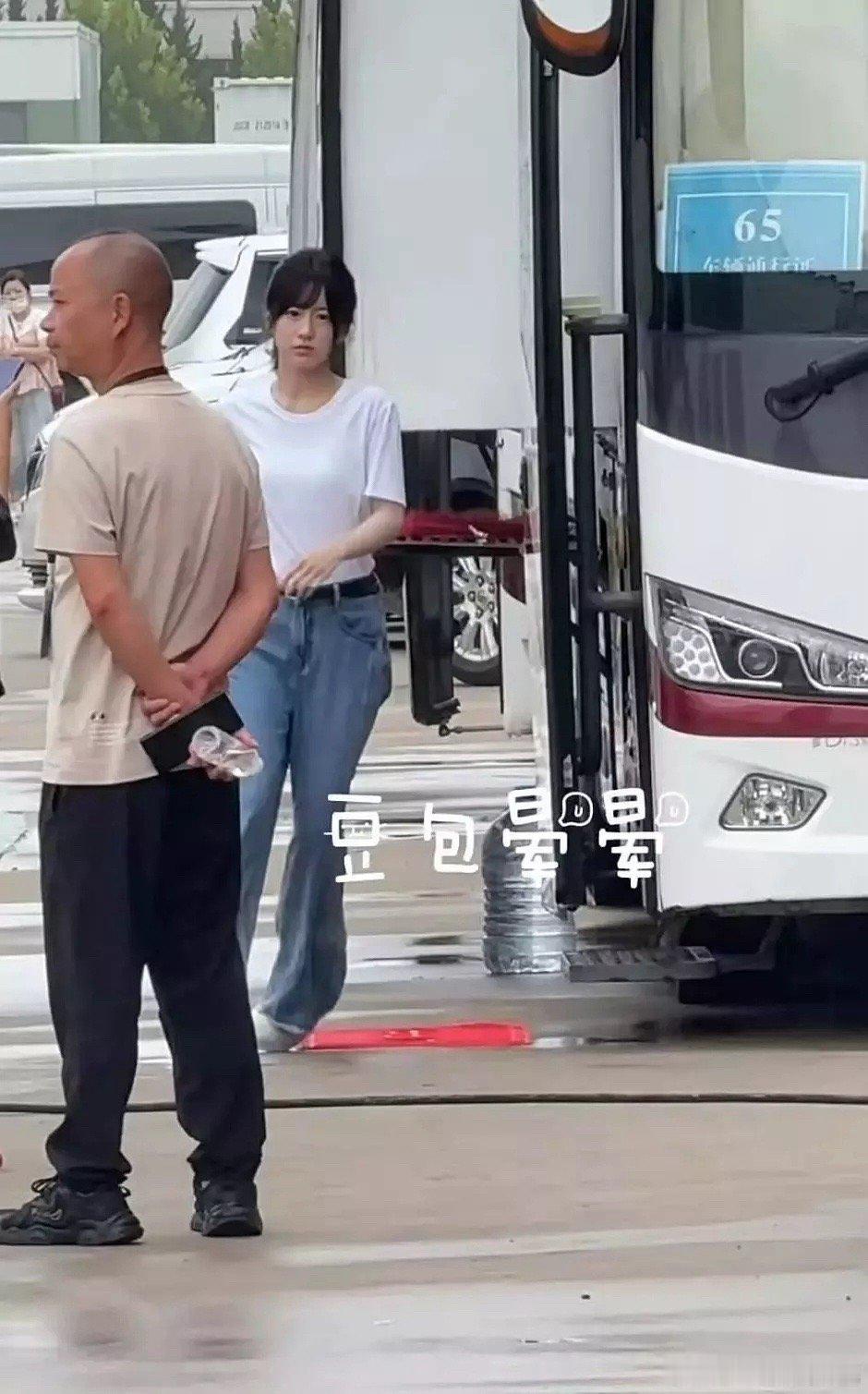 包上恩粉丝炽夏妆造维权建议 ​​​