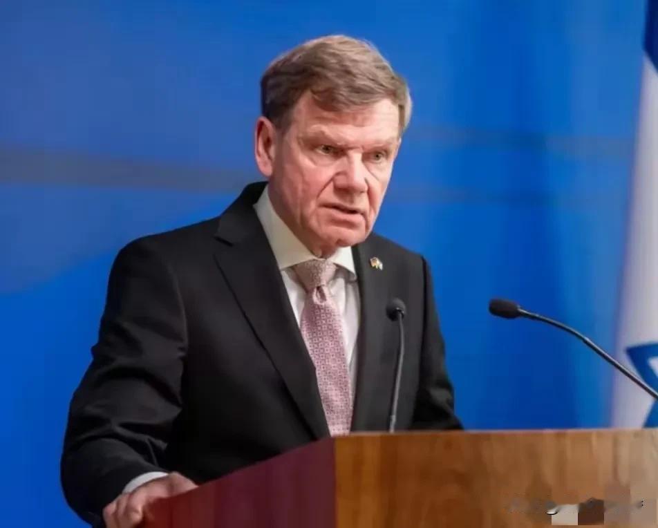 德国外长这番“宁可忍受美国转身离开，也绝不拥抱中方”的宣告挺耐人寻味。很多人觉得