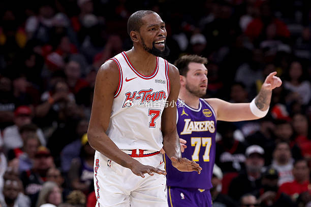 我不能理解，这火箭上半场输那么多，不是全赖杜兰特吗？说申京伊森阿门有什么意义？这