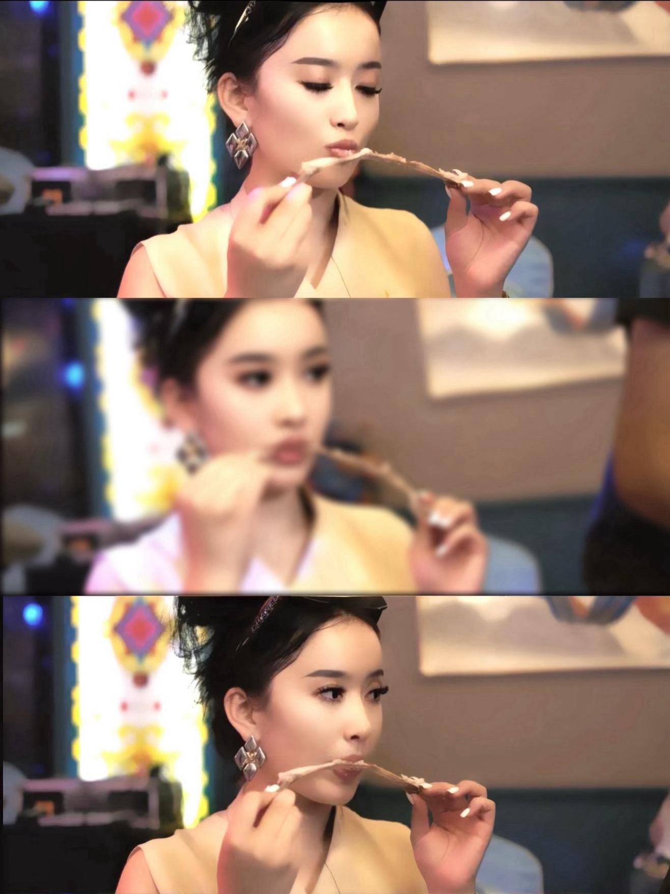 每次我把骨头啃干净😂啃的狗看了都摇头🤦‍♀️