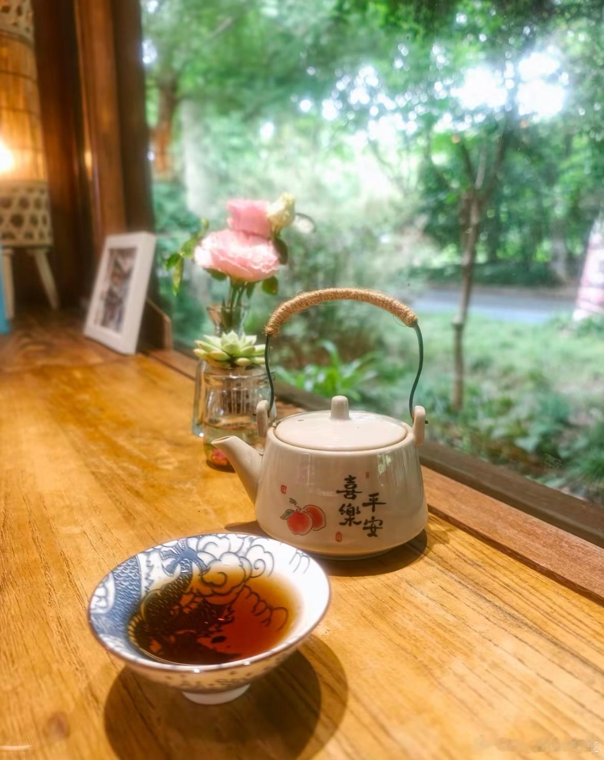 丙申月（阳历8月），这个月全年重要的节点，会迎来全年运势的最高峰，它会呈现出一个