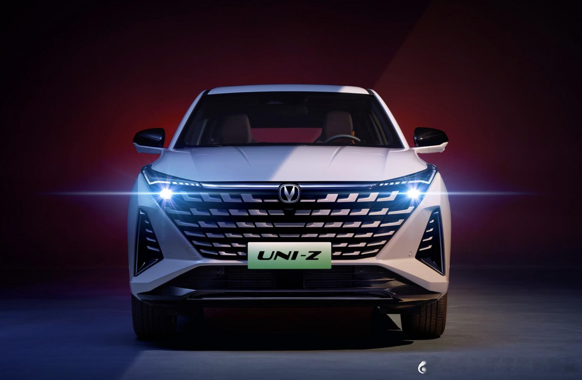 #这是你要的潮车吗# 长安UNI-Z，搭载长安全新混动系统，预计15万左右#汽车