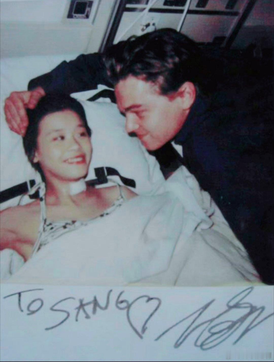 1998年，纽约。体操运动员桑兰不慎受伤，住院期间被问到喜欢什么明星，她说小李子