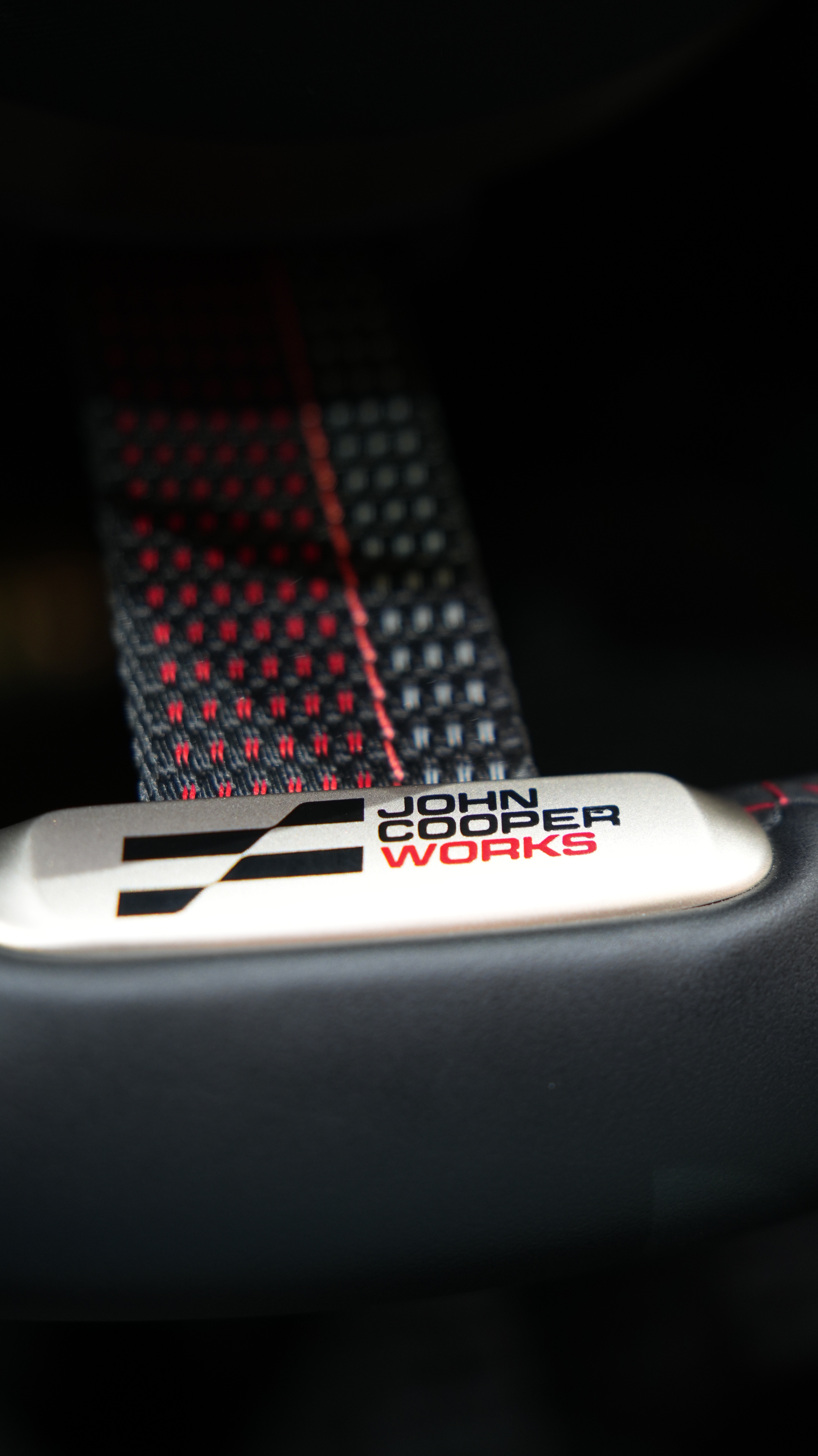 今日摄影作品《JCW》mini