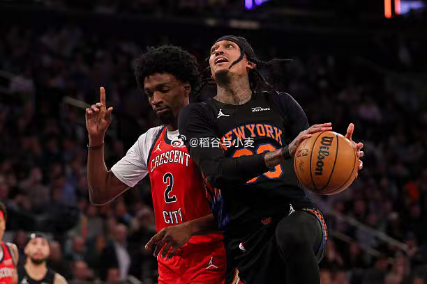 最近一段时间，乔丹-克拉克森在尼克斯的重要性正在不断提升。尼克斯先发阵容中包括了