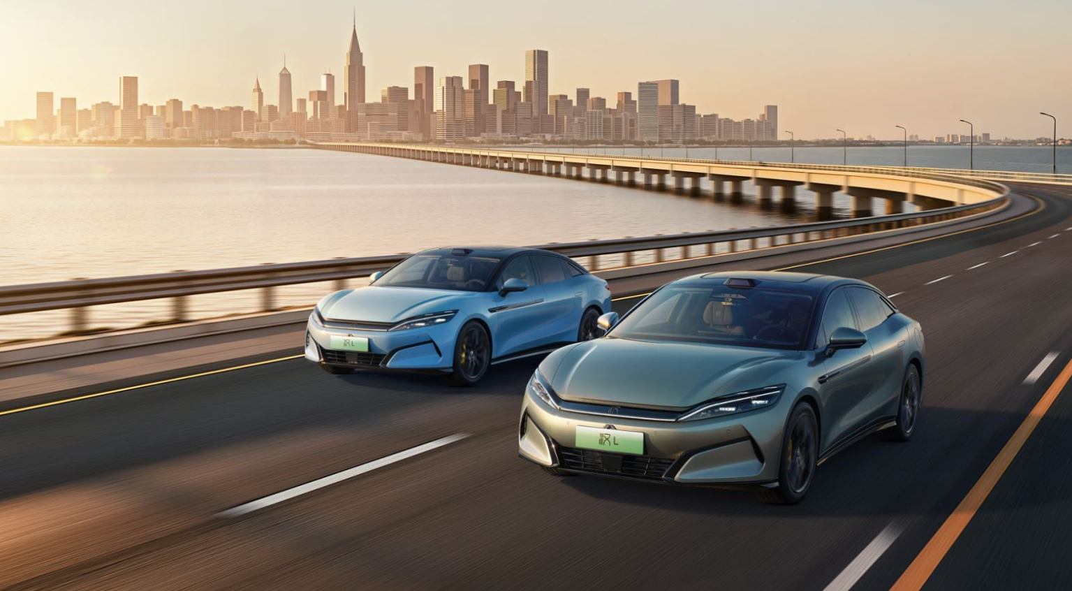 11月21日的广州车展，比亚迪汉L唐L携新车色及OTA正式发布。这两台车可以说是