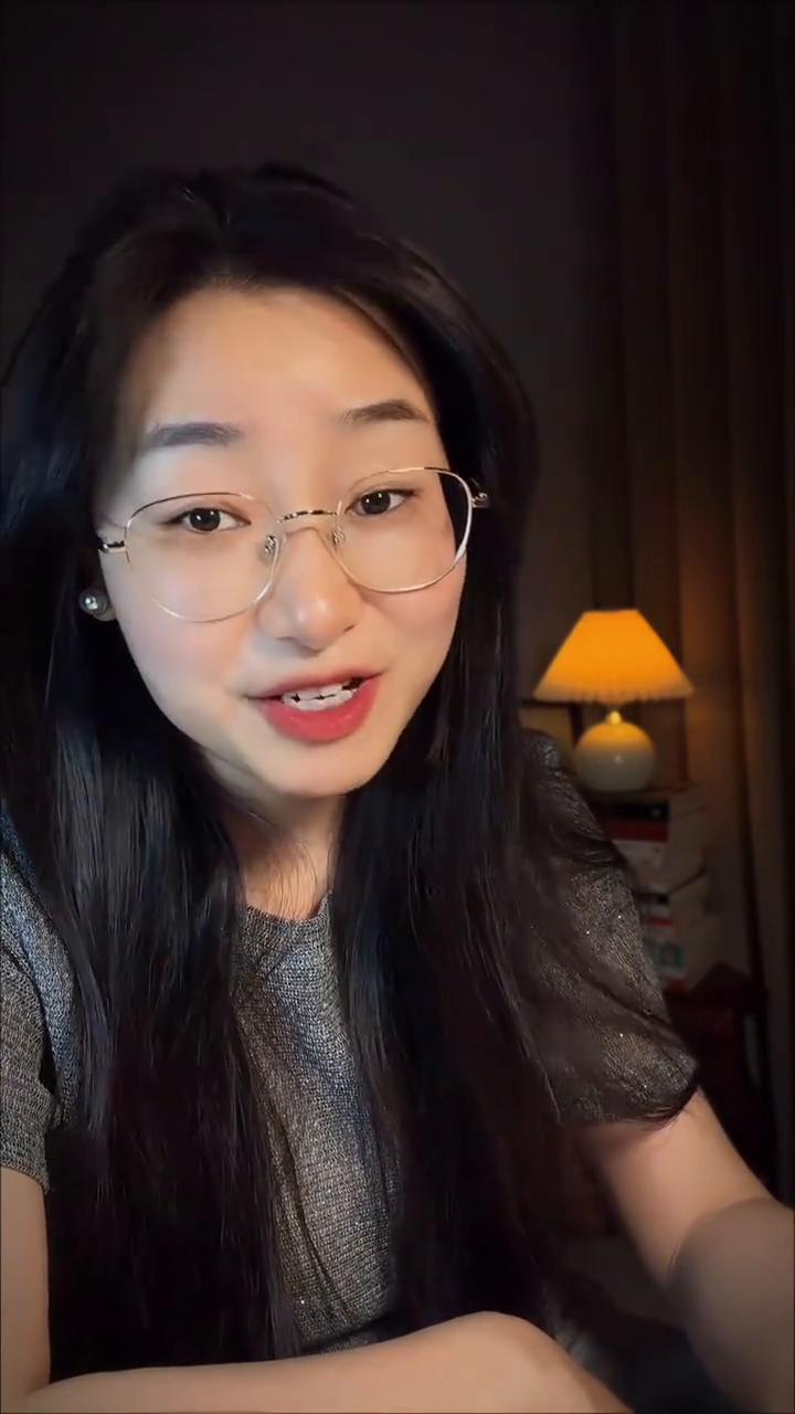 要相信人真的会莫名其妙的好起来。
你一定要相信人真的会莫名其妙的好起来。家庭好、