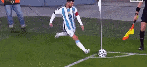 梅西开发角球破门技能？可惜门将太不识趣，不然的话就是……但是梅西被大巴黎的魔咒上