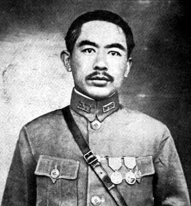斯大林被耍！拿马列当幌子骗军援，新疆王榨干苏军后翻脸无情
1933年，盛世才接任