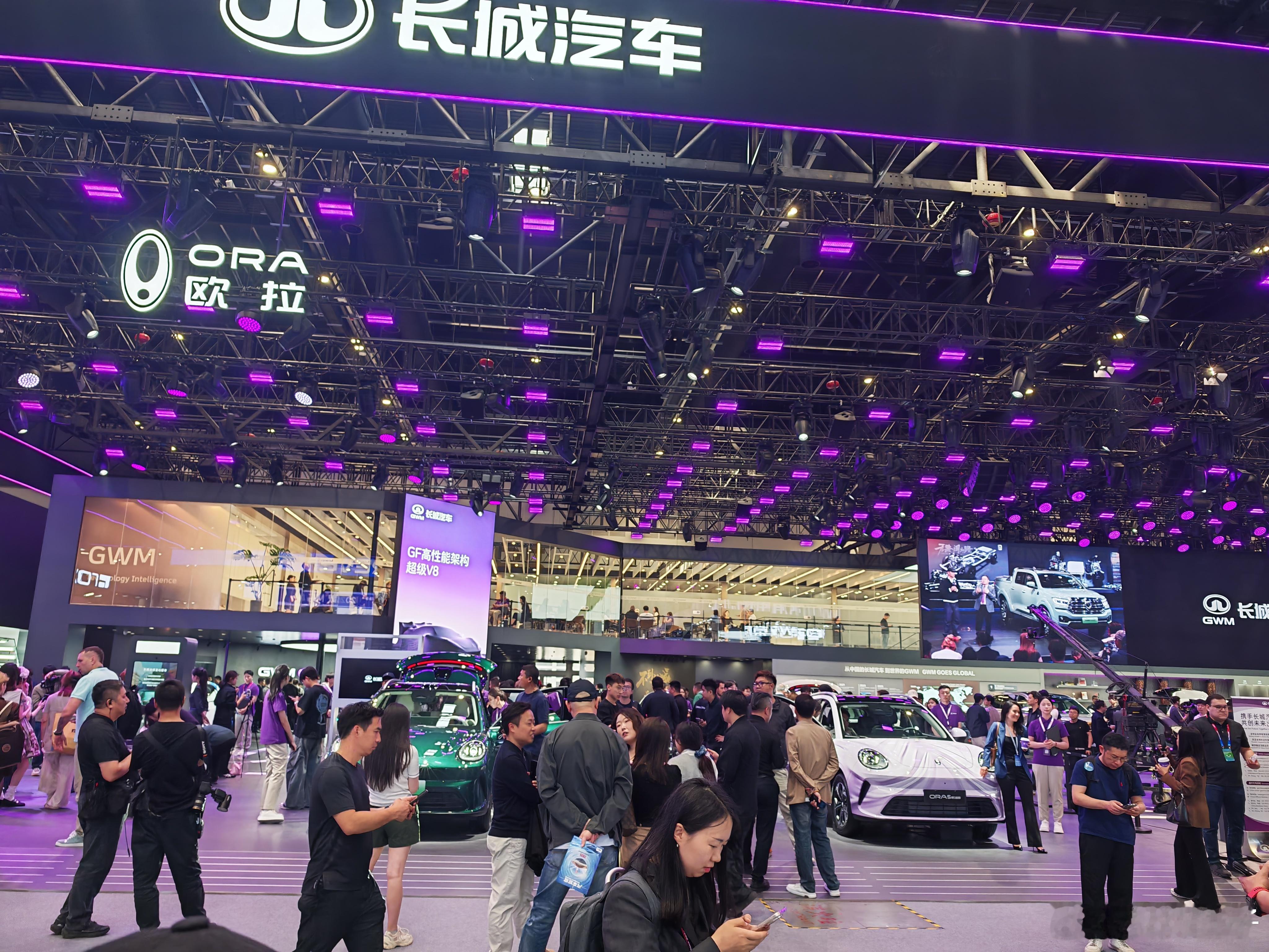 2026北京车展，长城汽车以“契约”为核，携六大品牌、近60辆展车重磅登场，气场