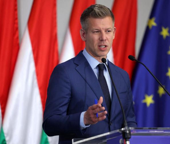 匈牙利真的刚！
即将上任的总理暗示，如果内塔尼亚胡访问，将被逮捕！
 
匈牙利当