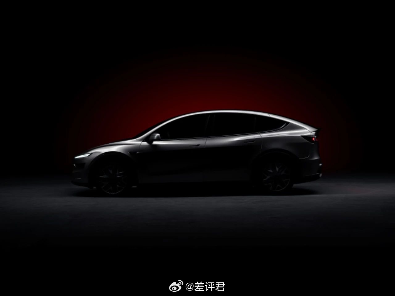 #特斯拉ModelYL秋季发布##特斯拉官宣ModelYL# ​​​刚刚，特斯拉