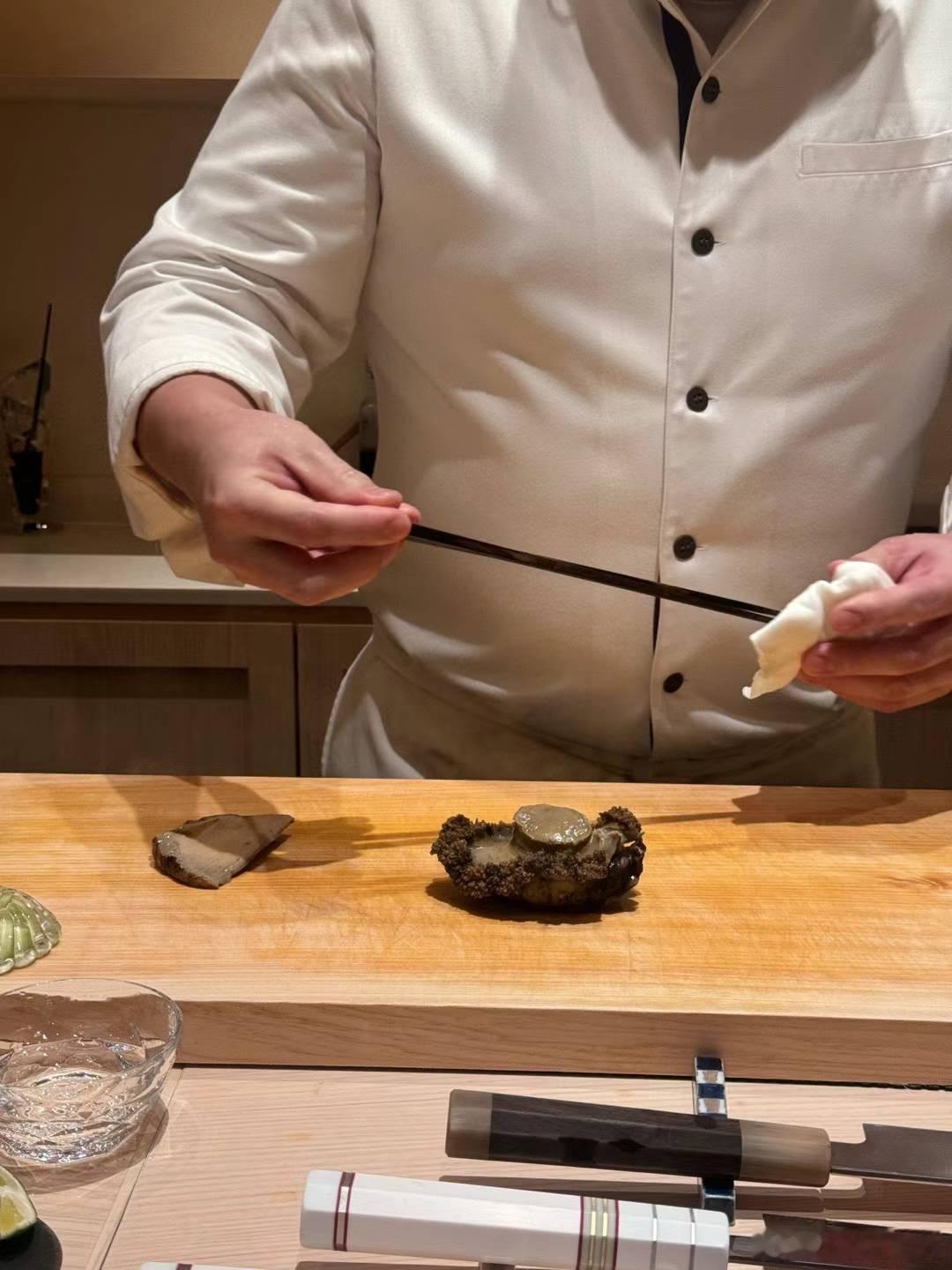 很喜欢海洋生物所以经常去日料店了解他们🍣 ​​​