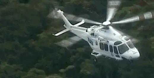 武装直升机在战争中，不如战斗机和导弹发挥的作用强！伊朗准备的数千枚导弹，对美国出