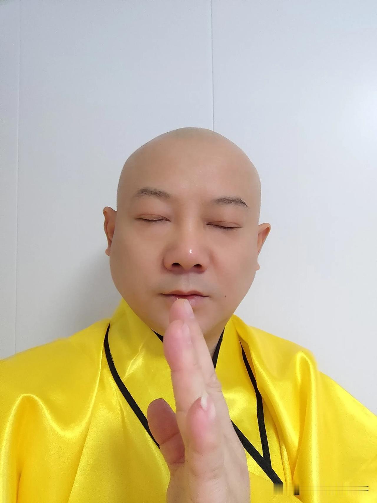  现在终于感受到为什么各类酒水这么畅销了，整天保持人间清醒活的好累，身体允许的情