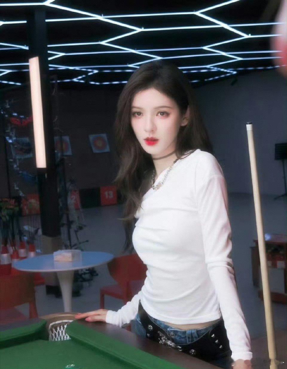 张予曦别钓弟弟了钓我 张予曦撒娇一绝，钓系美人活灵活现！叶濛藏拼图逼人，撒娇话语