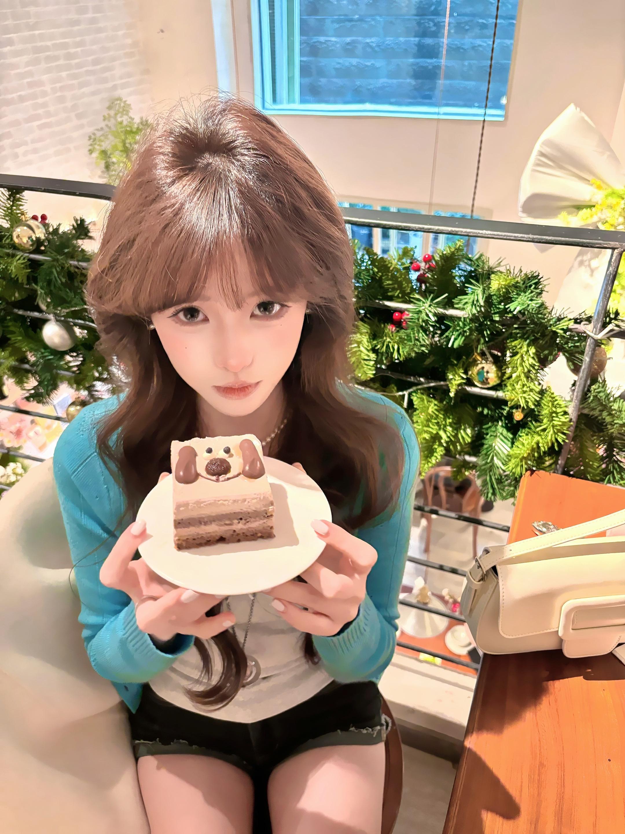 🍰•ᴗ•🥄请你恰蛋糕‧₊˚。