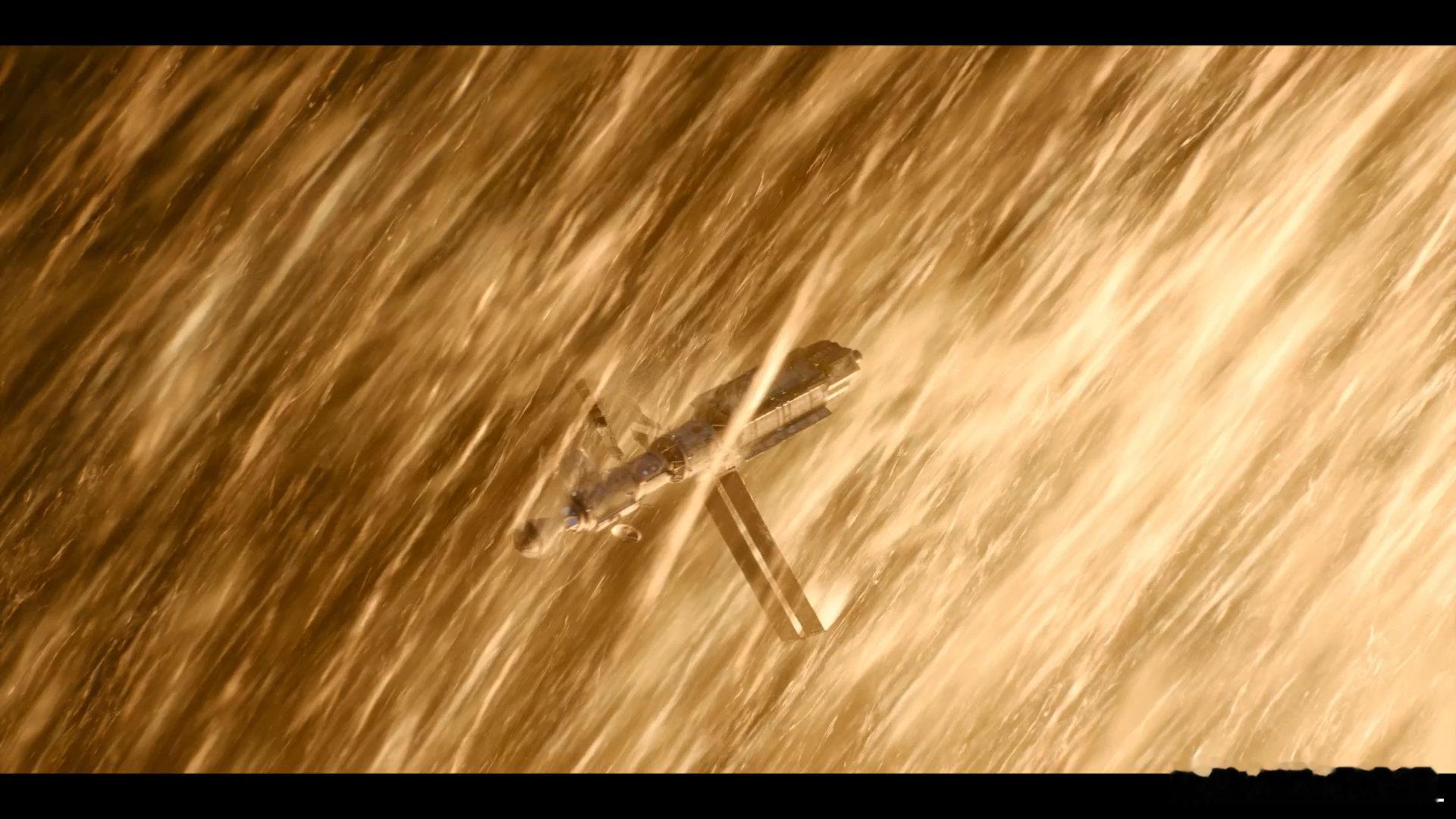 电影群星闪耀时今日上映 还没观赏正片，就被推广曲戳中情绪，旋律温柔又有力量，值得