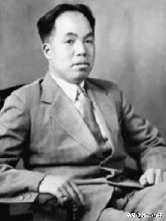 盛世才杀毛泽民逃台湾，岳父11口遭灭门，血墙八字道尽天道轮回
 
1943年，毛