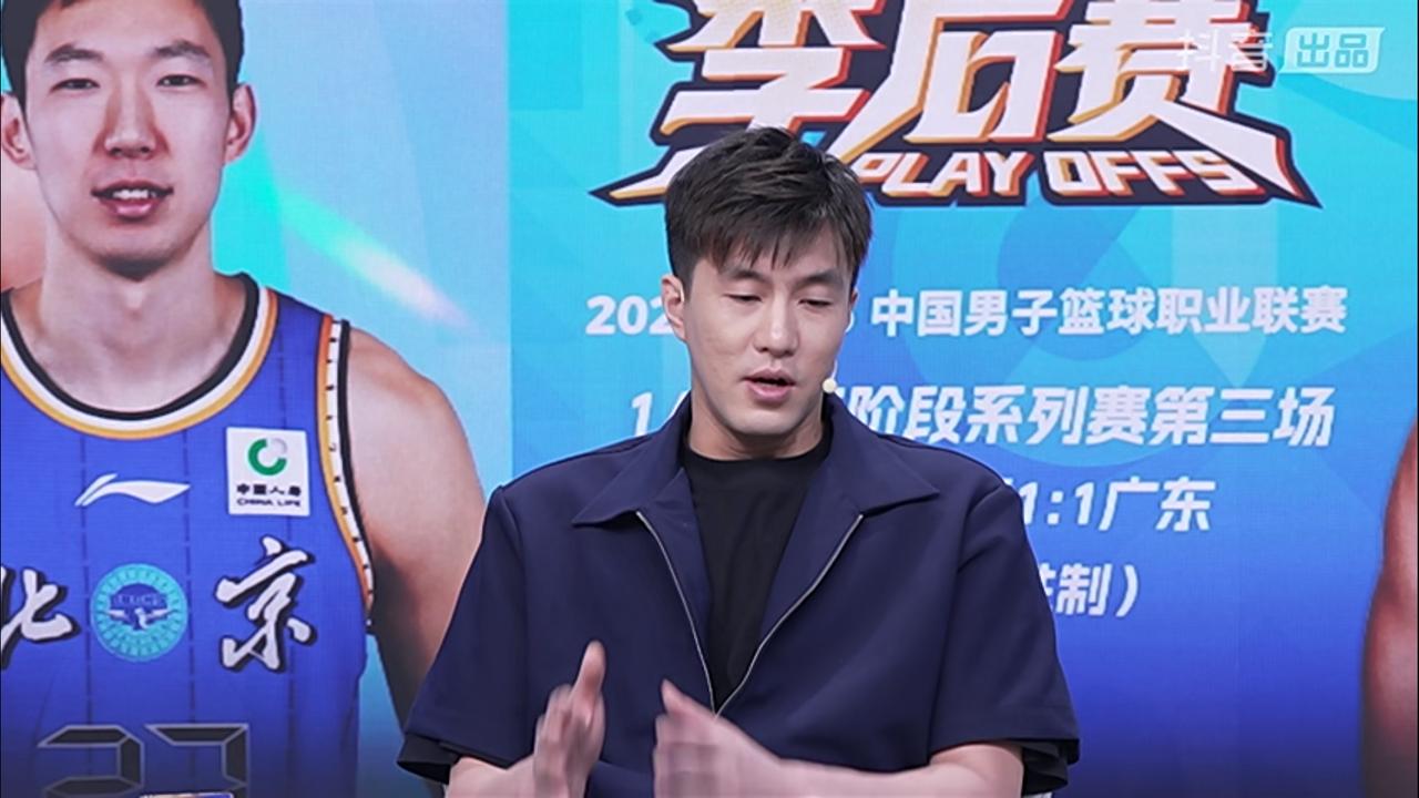 【艾伦解说幽默风趣，专业性点评更加精彩。】艾伦说:今年的CBA季后赛从精彩程度上