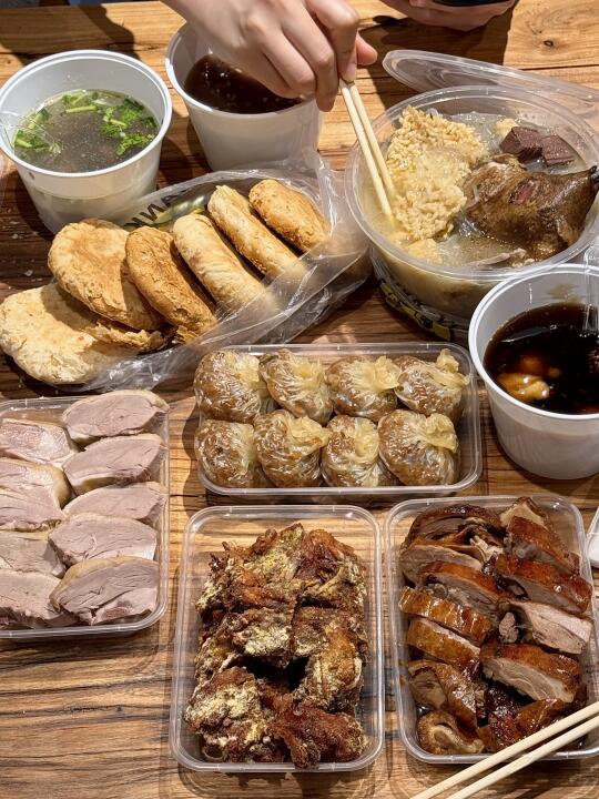 南京大户人家的早餐。。。