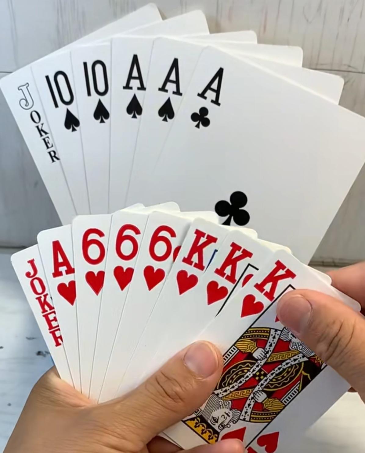 下面牌怎么出才不会输？
欢乐斗地主巧解残局。规则有连有带，最多3带1，也可以3不