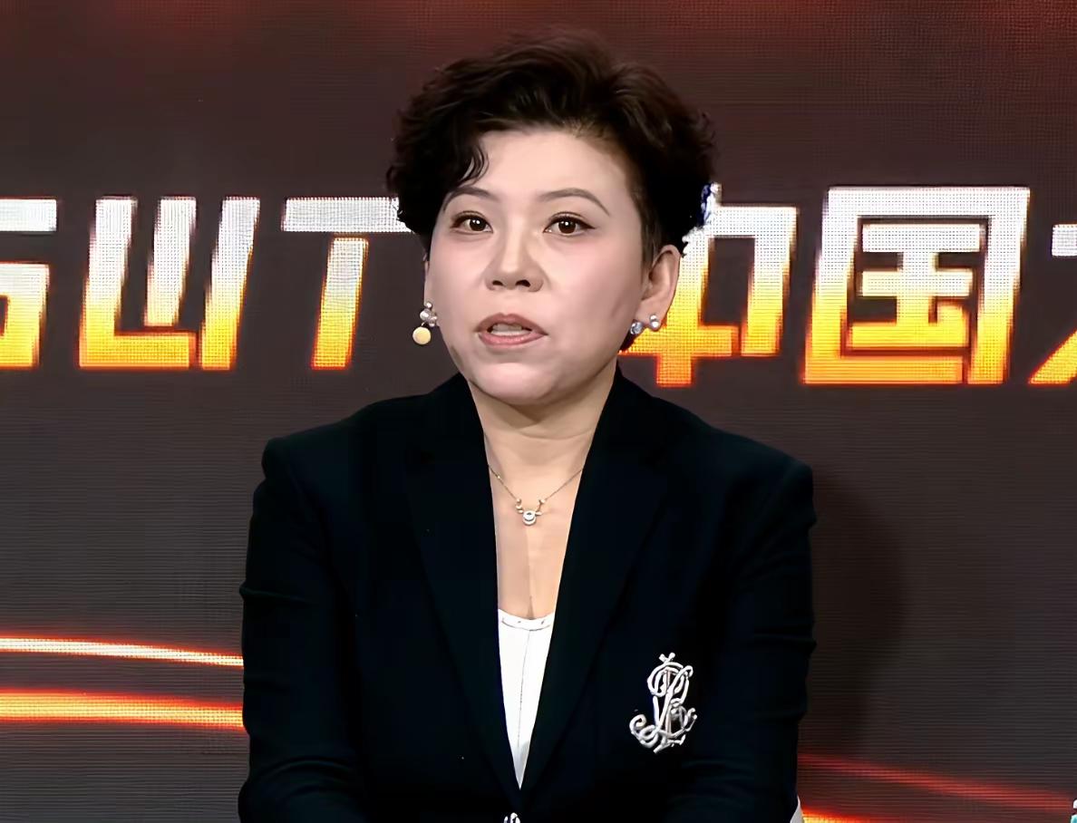邓亚萍说竞技体育有输有赢是常态，真的戳中了很多人之前没捋顺的情绪。
之前她聊到大
