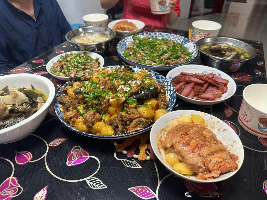 好久没有分享美食了，今晚来分享一下，不知道能不能勾得起你们的食欲呢？ 