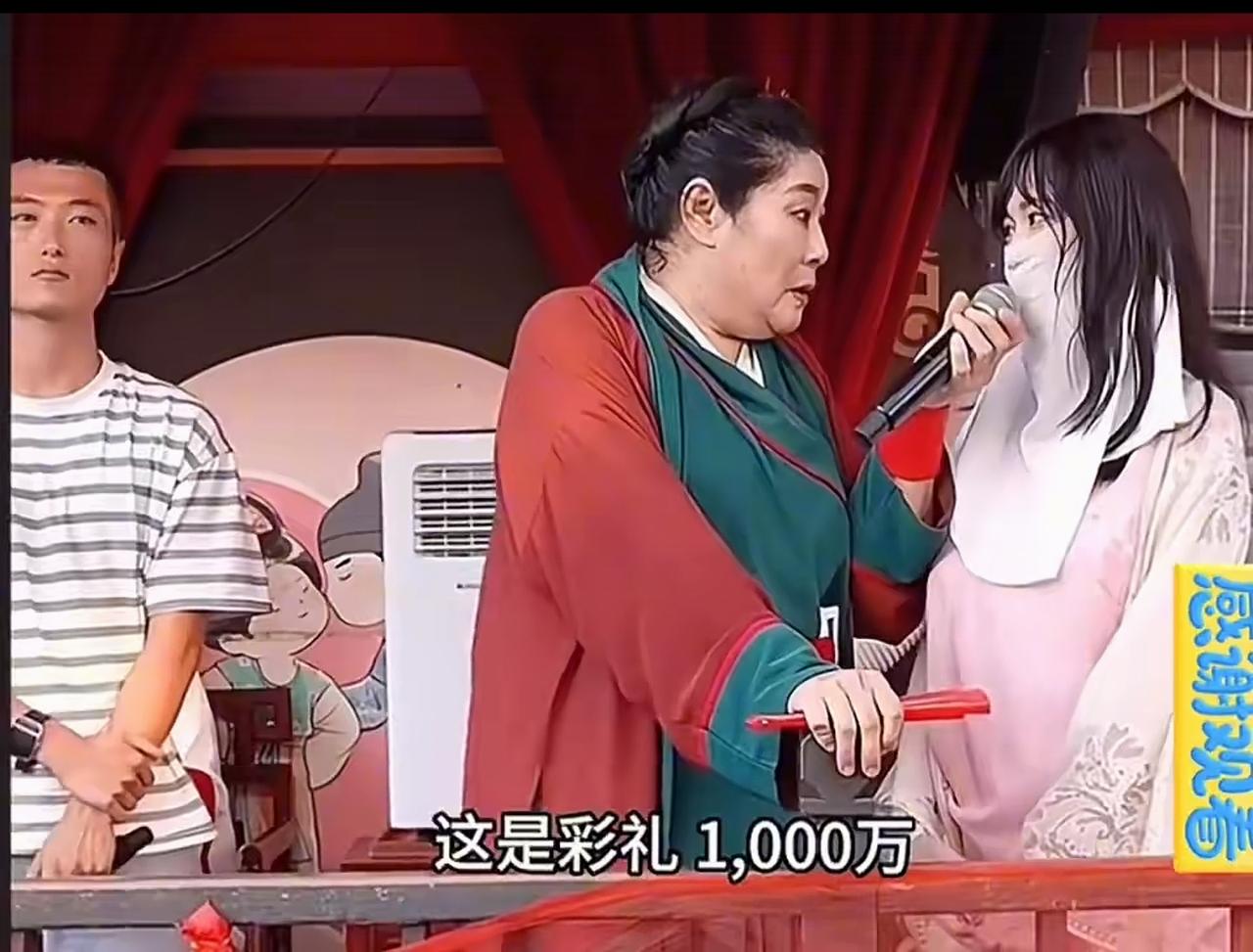 蒙着脸就说明自己见不得人了。