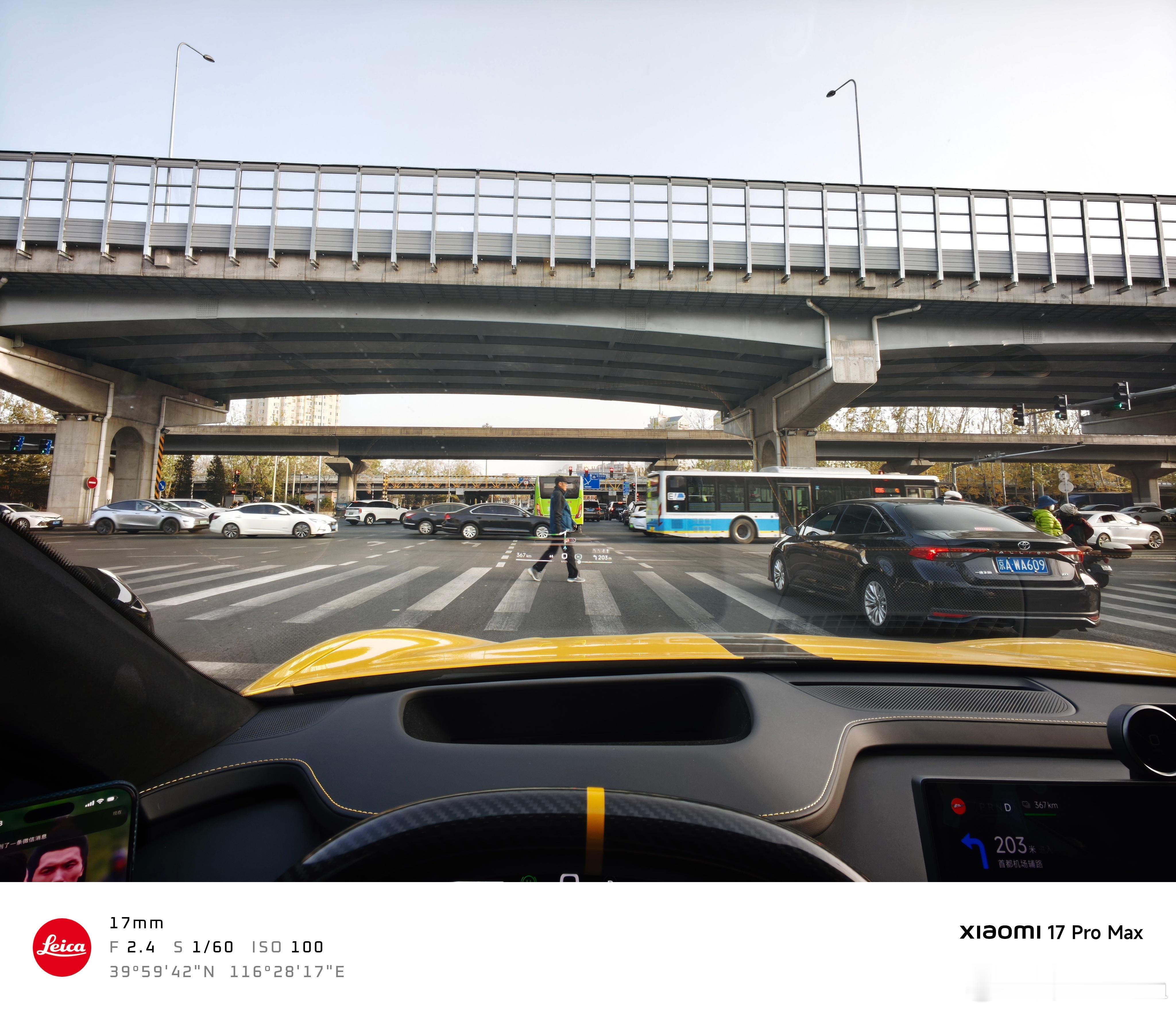 望京街去大山子的路口，机场高速和京密高速高架桥下，从原来一直堵车到现在比原来还堵