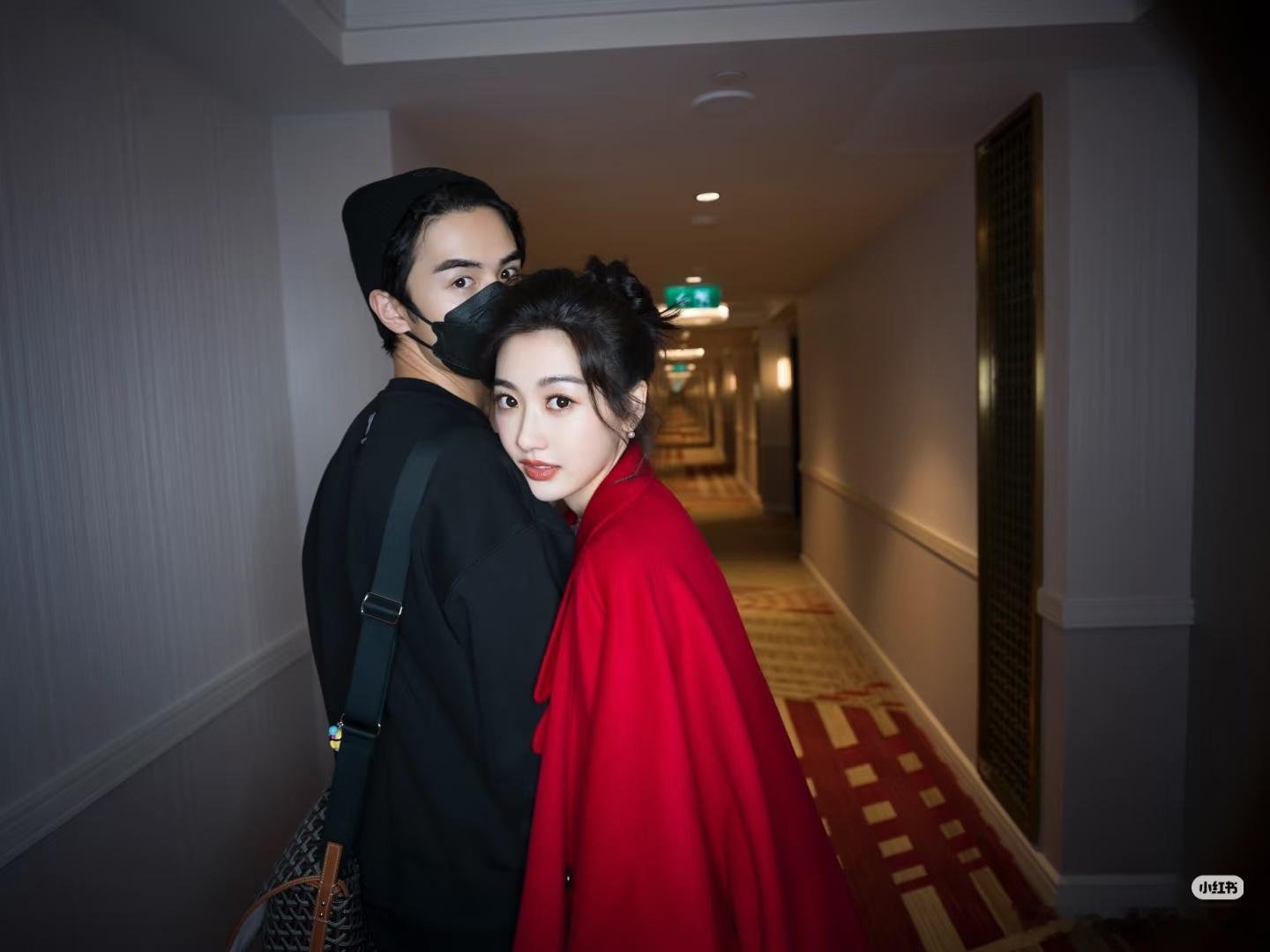 和你们在一起的又一年忙碌的日子也要照顾好自己呀！期待今年的大赏🥰🥰