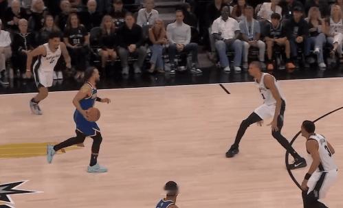 这是不是故意的？尼克斯vs马刺nba总决赛
