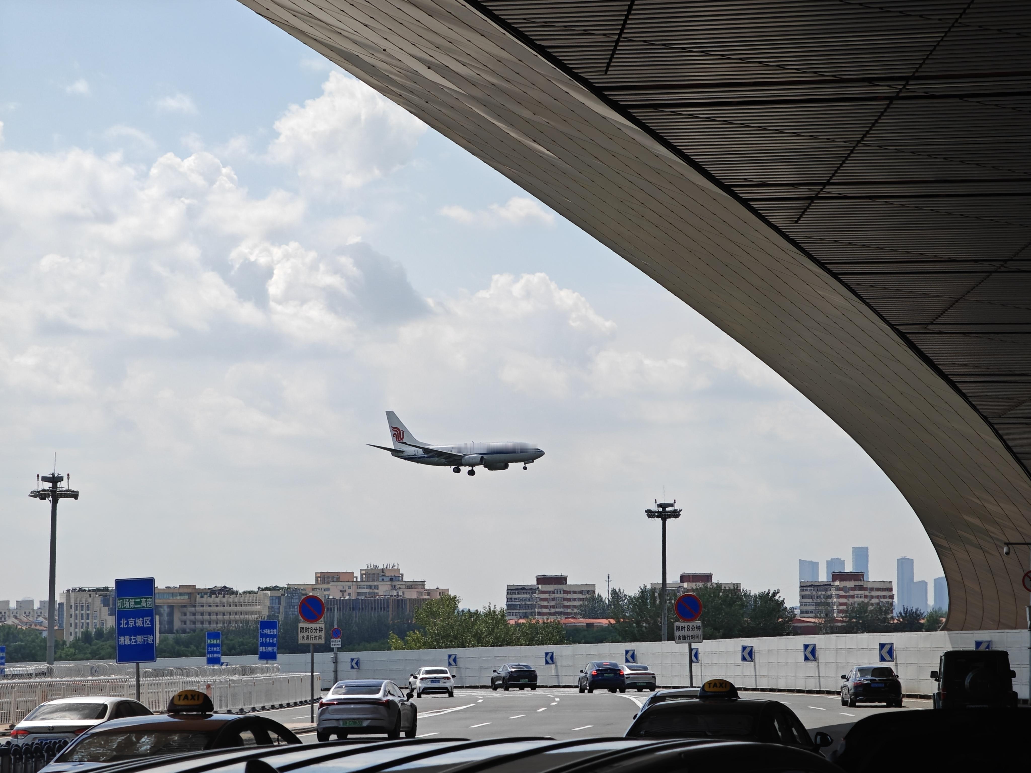 真的很喜欢拍飞机，不知道这是啥病 苏州