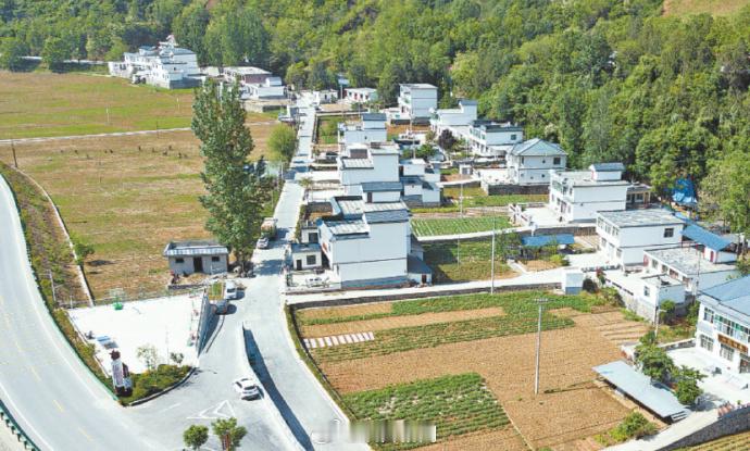 陕西山阳一镇拖欠千万工程款帐户遭冻结【拖欠千万工程款一镇政府账户被冻结】多方回应