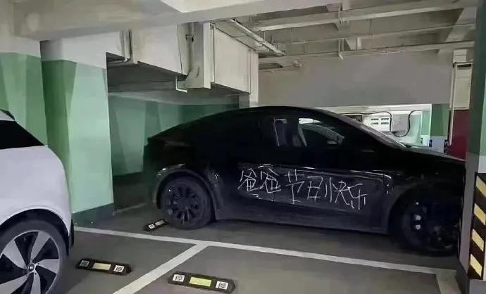 爸爸留下了感动的泪水