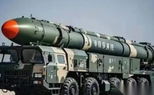 德国军事专家表示：现在不是美国不敢对中国动手，而是现在的美国也不清楚，自己会不会