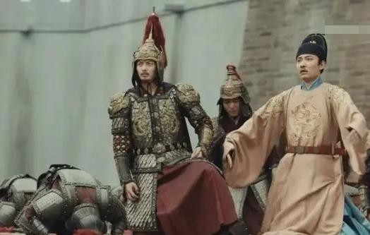 2005年4月长沙蚂蚁山附近工人师傅施工时，意外发现明代藩王古墓，在主墓室发现两