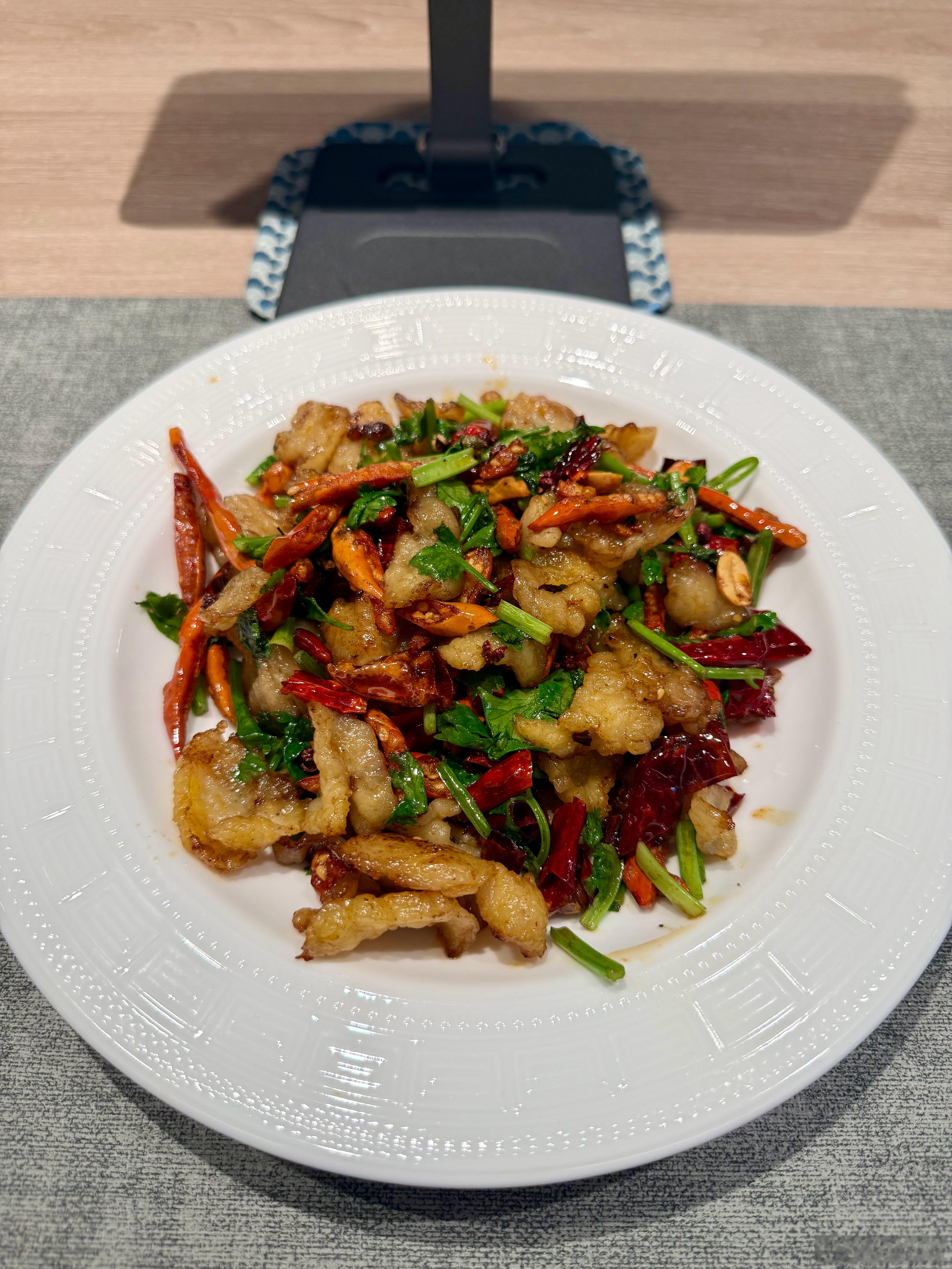 辣子牛胸口油 好吃😋 