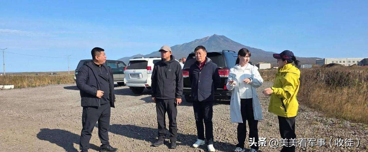 黑龙江代表团登上择捉岛，俄日争议再起，投资合作意味着什么？
一场水产和旅游考察，