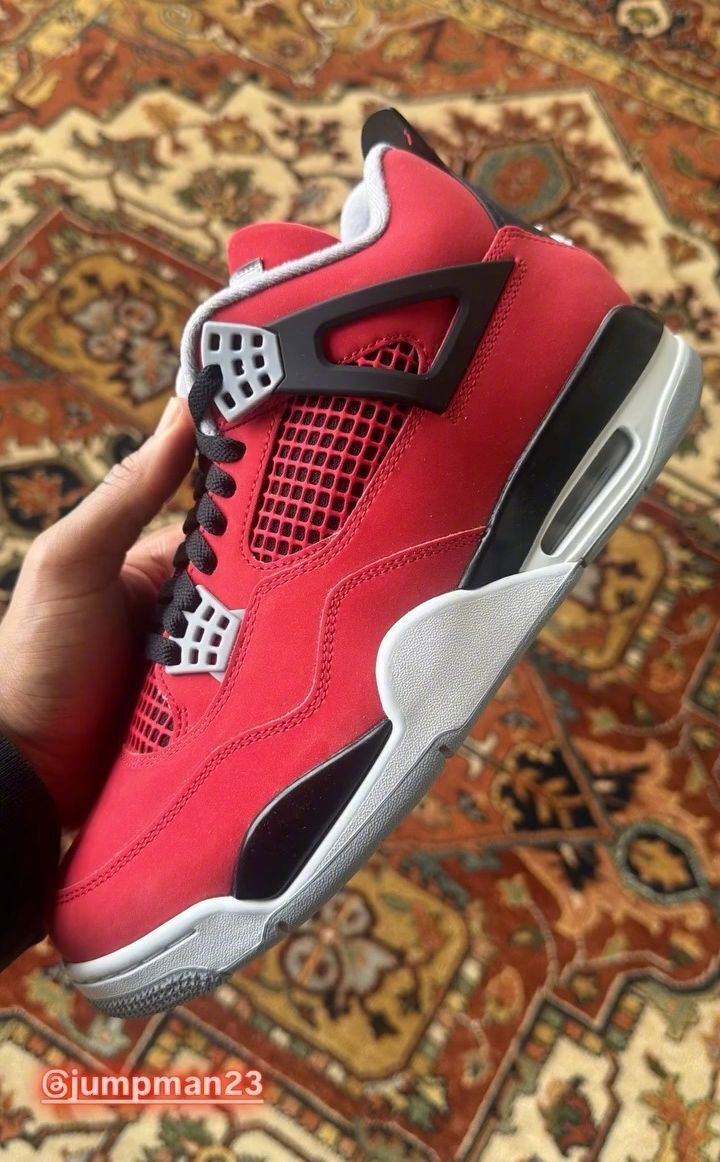 Air Jordan IV Retro「Toro Bravo」AJ4「Toro 