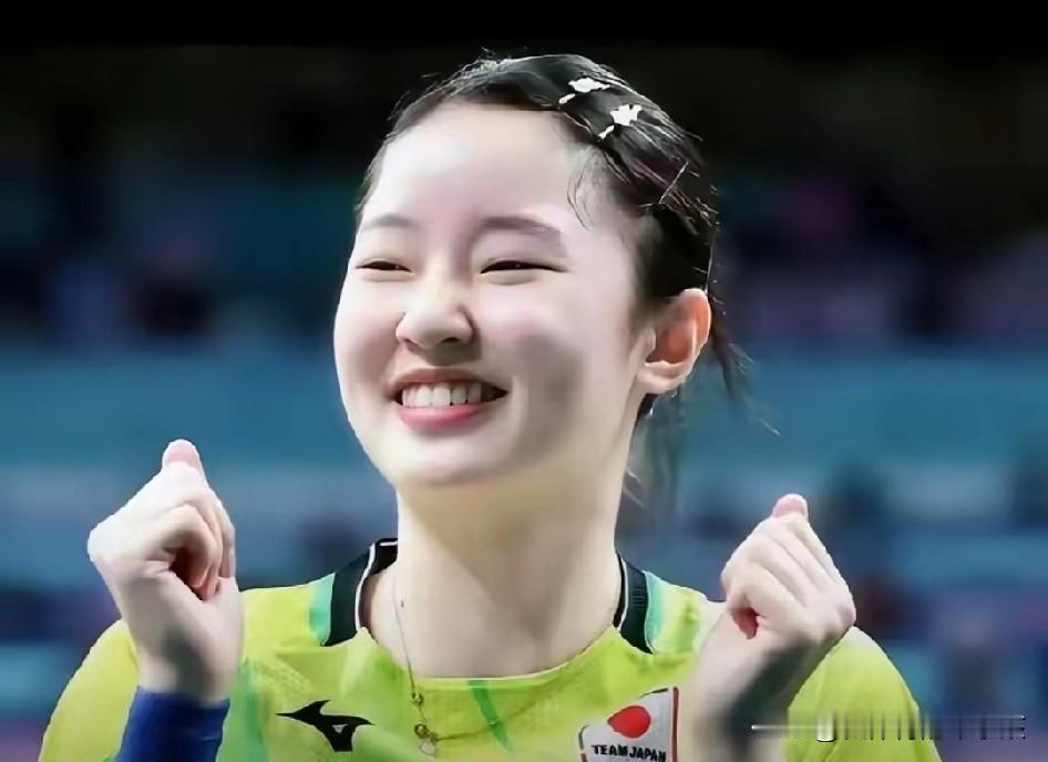 WTT萨格勒布常规赛的赛场上，张本美和在和队友大藤沙月3:0完胜来自韩国的组合崔