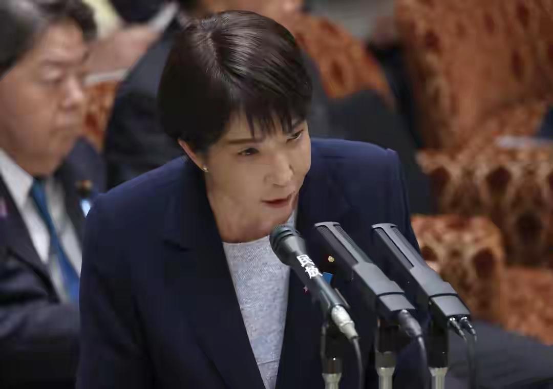 高市早苗是想当日本最后一位首相吗？！
为了方便美国在日本部署核武器，竟然公然对日